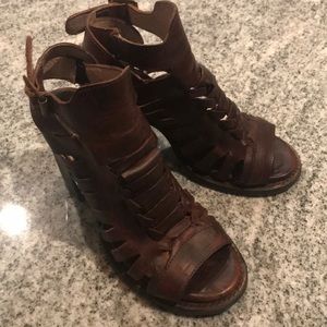 FREEBIRD Women’s 3” Strappy Sandals